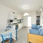 Apartment- Fronte La Caletta